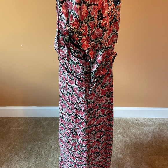 Floral Dress Forum Size Medium - Picture 3 of 6